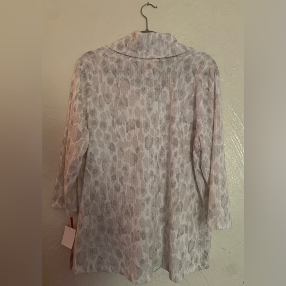 Ruby rd. Long sleeve - Picture 2 of 3